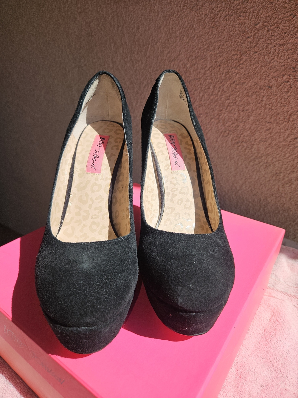 Betsey Johnson Black Suede Platform Pumps